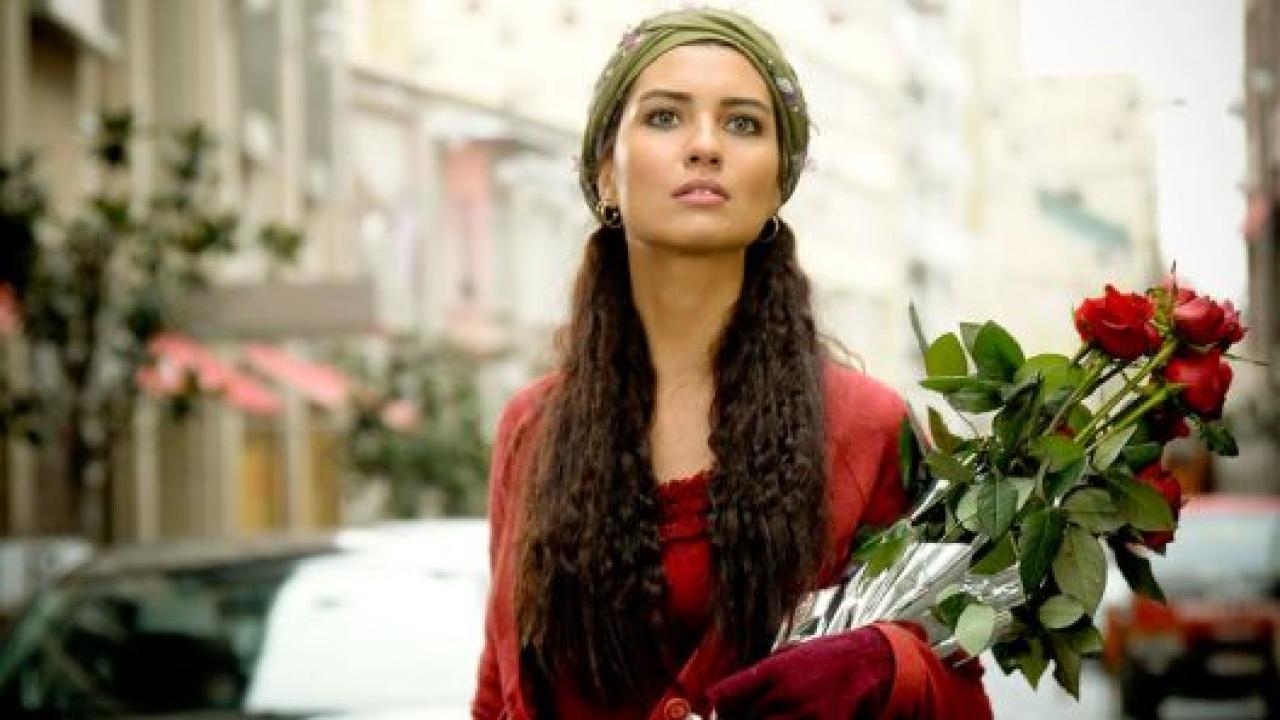 مسلسل خاطفة القلب مترجم HD
