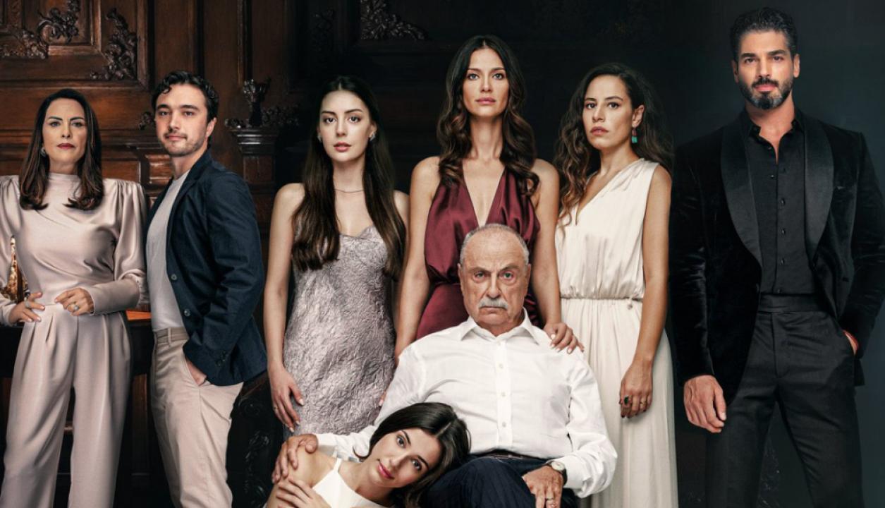 مسلسل التوت الاسود الموسم الاول مترجم HD